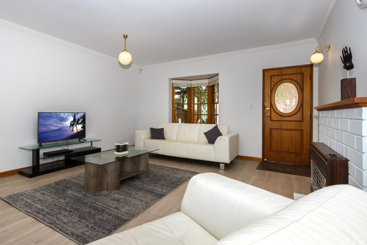 Adelaide Style Accommodation-Getaway In North Adelaide- Close To City Exterior photo